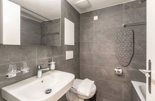 St. Gallen House | book2stay 2-room apartment #7 Altmann up to 4 people