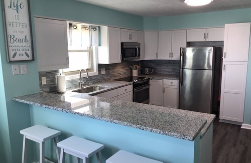Kill Devil Hills Condo | Booking 2025! Stay at Lucky Break-on the beach & fully renovated!