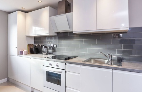 Bootham Cottage | Bootham Retreat- Superb City Centre Hideaway - sleeps 4 guests in 2 bedrooms