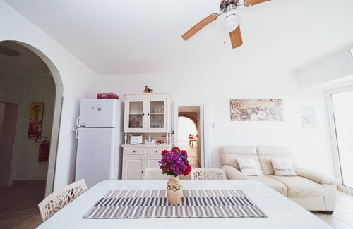 San Michele Salentino Cottage | borgo della mimosa