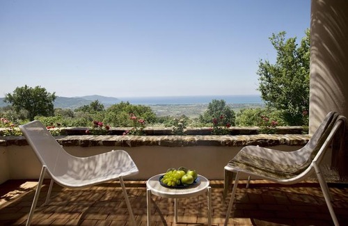 Capaccio-Paestum Hotel | Borgo La Pietraia
