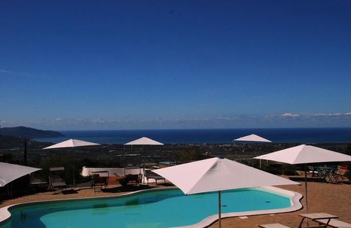 Capaccio-Paestum Hotel | Borgo La Pietraia