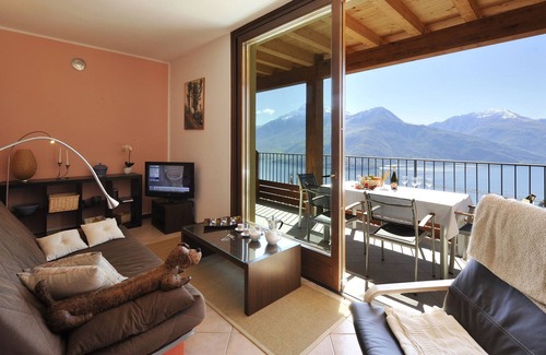 Germasino Apartment | Borgo La Sorgente - Orchidea, Gravedona ed Uniti, Italy