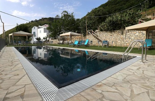 San Lucido Resort | Borgo Rosso DI Sera Resort Country Chic