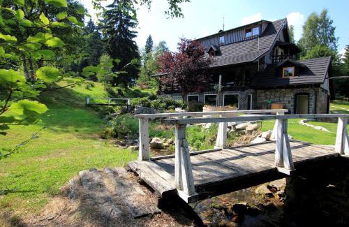 Szklarska Poreba Bed & Breakfast | BORSZÓWKA Dom Nad Potokiem - Pensjonat