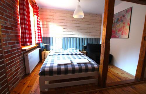 Szklarska Poreba Bed & Breakfast | BORSZÓWKA Dom Nad Potokiem - Pensjonat