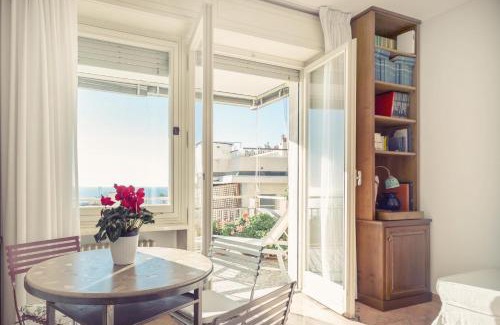 Sanremo Apartment | Boscobello Seaview Apartment by Wonderful Italy