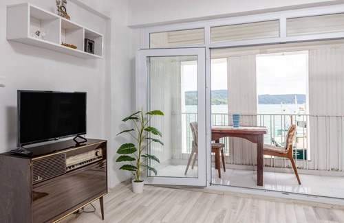 Sariyer Apartment | Bosphorus View Dreamy Mansion Right by Sea