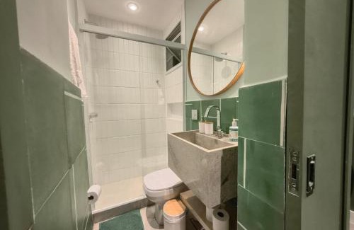 Zona Sul Apartment | Botafogo Beach, shopping, bars and subway