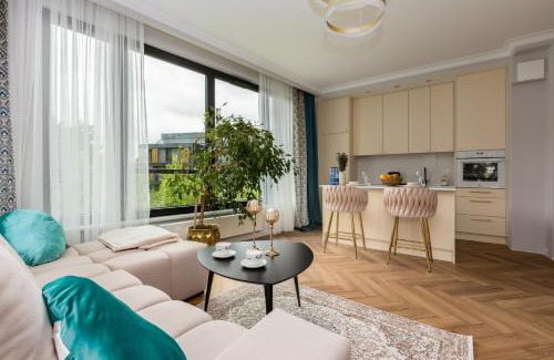 Jelitkowo Apartment | BOTANICA VIP Apartment By The Sea