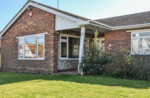Kingsgate House | Botany Bay Bungalow