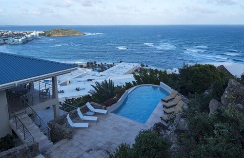 Dawn Beach Estates Villa | Bougainvillea by Island Properties Online