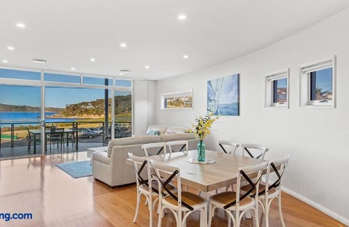 Fingal Bay House | Boulder Bay Rd 2/2 - Fingal Bay