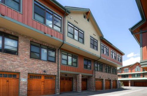 Frisco Apartment | Boulevard Bend P2