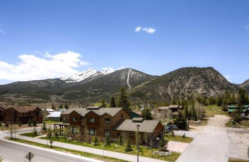 Frisco Apartment | Boulevard Bend P2