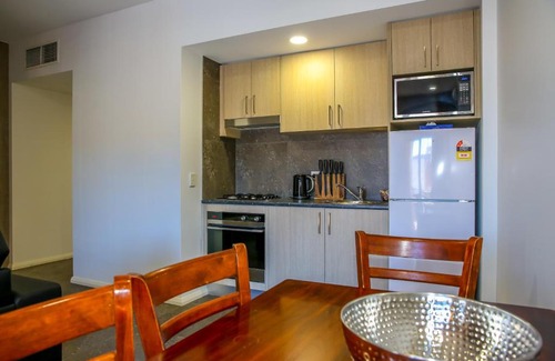 Hamilton Apartment | Boulevard on Beaumont