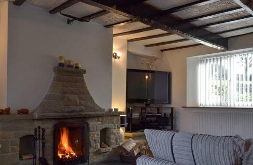 Unstone House | Boundary Cottage