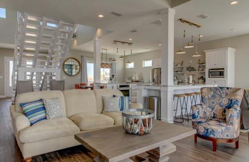 Dauphin Island House | Bout Time