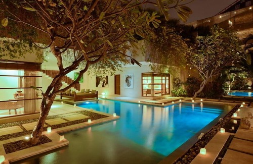 Laksmana Villa | Boutique 8BR Luxury Villa Located In Eat St, Seminyak! 7Min Walk To The Beach!