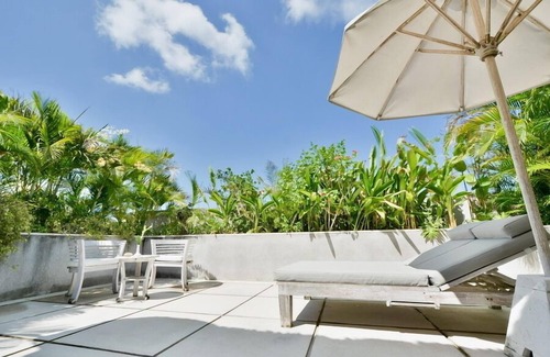 Laksmana Villa | Boutique 8BR Luxury Villa Located In Eat St, Seminyak! 7Min Walk To The Beach!
