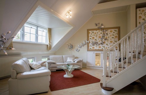 Ritthem Apartment | Boutique Apartment in Ritthem with Terrace