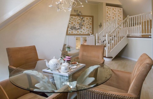 Ritthem Apartment | Boutique Apartment in Ritthem with Terrace