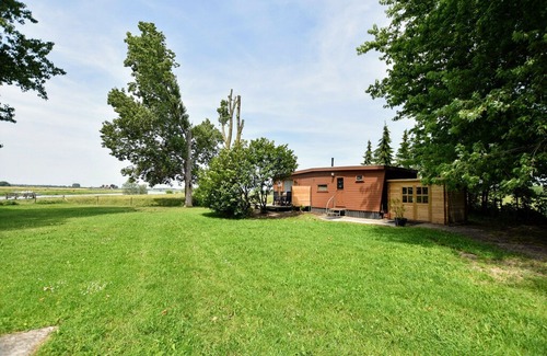 Pannerden Villa | Boutique Chalet in Pannerden with Terrace