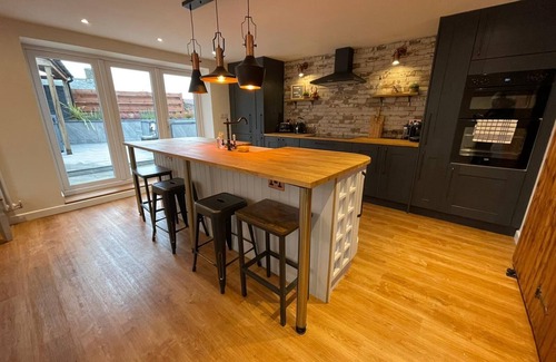 Skelton-in-Cleveland Cottage | Boutique Yorkshire cottage with hottub