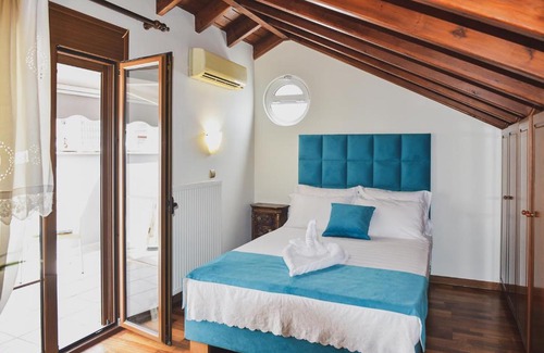 Pythagorion Apartment | Boutique Home in Beating Heart of Pythagorion