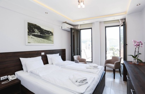 Budva Hotel | Boutique Hotel Arka is in the heart of Budva town!