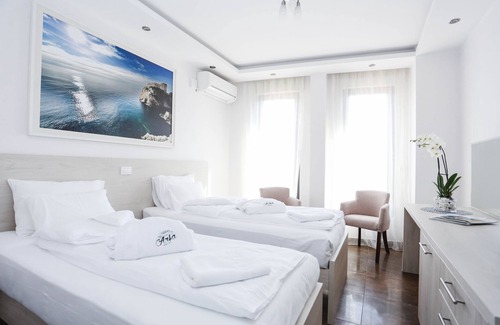 Budva Hotel | Boutique Hotel Arka is in the heart of Budva town!