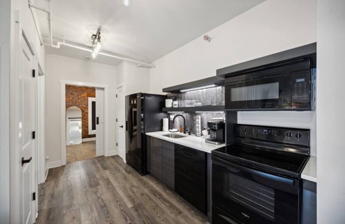 Jackson Hotel | Boutique Hotel | The Thomas Edison Suite