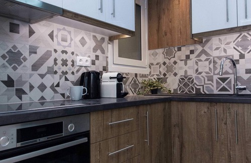 Ano Patisia Apartment | Boutique Stylish 1 Bd Apt in Patisia with Balcony