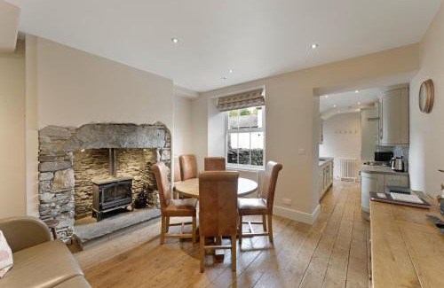 Ambleside House | Bowman Cottage