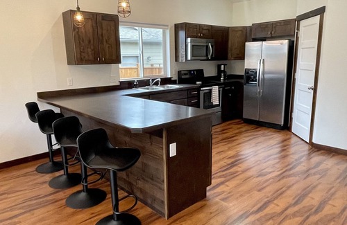 Four Corners House | Bozeman Home Base~Perfect for YOUR Winter Holiday~Spacious 3 Bedroom Home