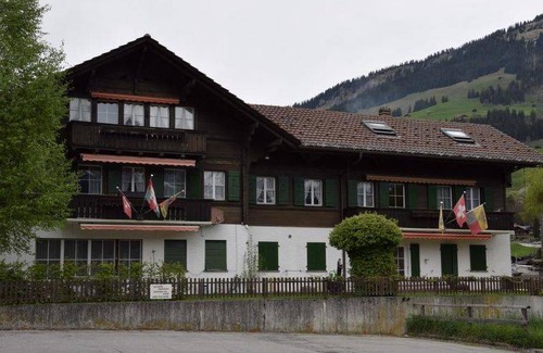 Lenk Apartment | Brüggmatte 1. St. Ost