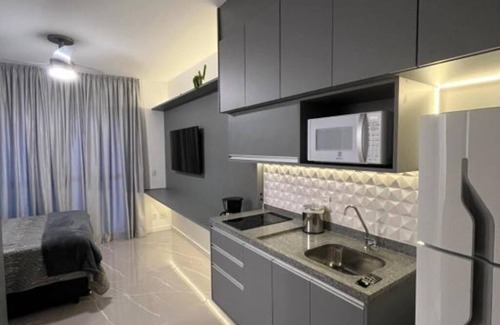 Central Zone Apartment | Gray and Green one Apartamento Novo, Moderno com Varanda