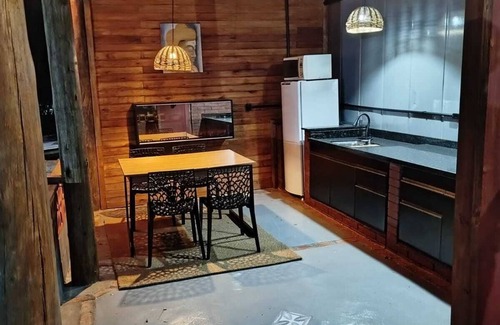 Rio Vermelho Sul House | LAND OF PALM TREES CONTAINER HOUSE