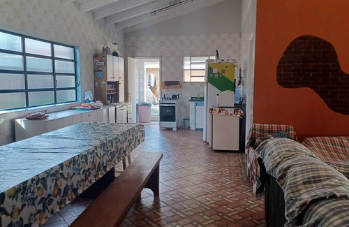 Boraceia House | 1/2 block from the beach, spacious house in Boracéia 2