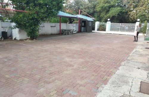Gaborone Bed & Breakfast | Brackendene Lodge