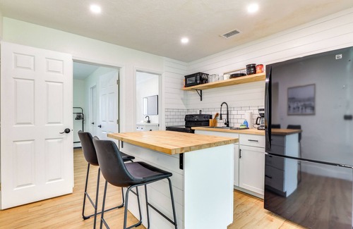 River District House | Bradenton Home w/Gas Grill: 7 Mi to Beaches!