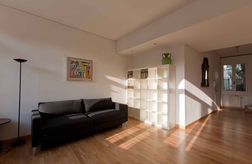 Dorsoduro Apartment | Bragadin della Palma in Dorsoduro (027042LOC04033)