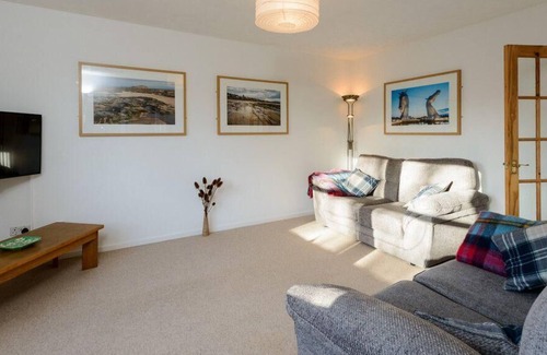 North Berwick Apartment | Bramerton Court