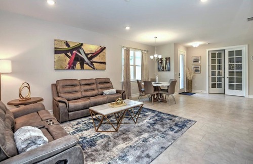 Naples Villa | Brand New 2/2 Villa w/ Den in Designer Enbrook Commnuity