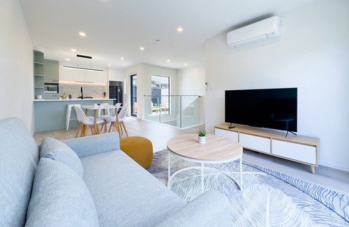 Schnapper Rock House | Brand New 2 Bedroom Unit in Albanyn