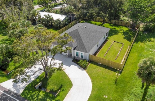Vero Beach House | BRAND NEW 4/2 HOME BUILT 2023 CLOSE TO EVERYTHING RV/BOAT PARKING