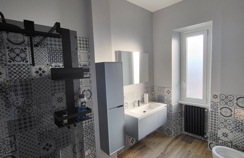 Zona Farini Apartment | Brand New apartment close to Isola and Porta Garibaldi