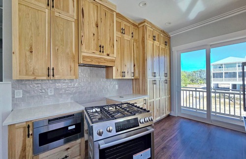 Indian Pass House | Brand New Beachfront Build, Private Pool, Pet-Friendly, Secluded Indian Pass Bea