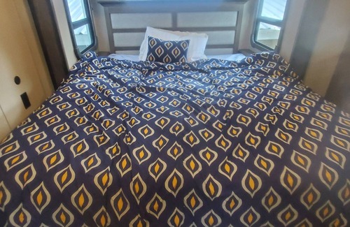 Missoula House | Brand new camper in paradise