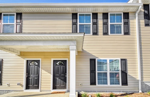 Tallahassee Condo | Brand new chic condo minutes from FSU/TCC/FAMU!